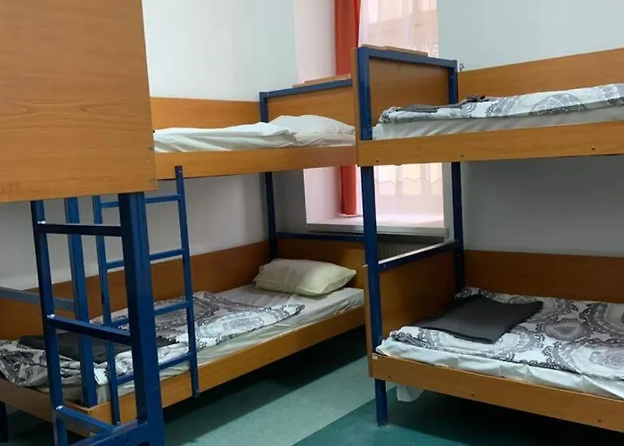 Schronisko Na Wyspie Albergue