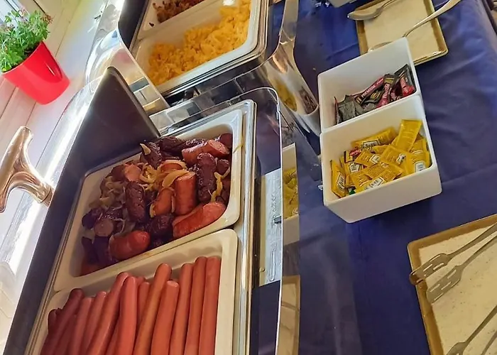 Schronisko Na Wyspie Hostel