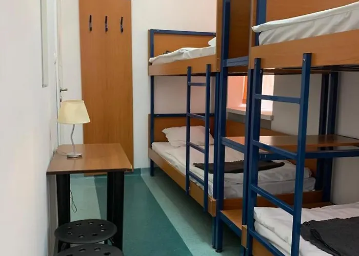 Schronisko Na Wyspie * Wrocław